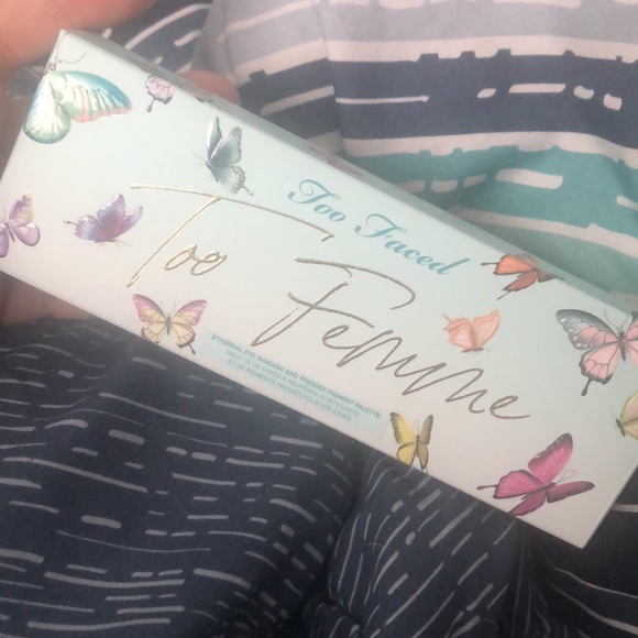 Two faced femme pallete - Picture 3 of 3